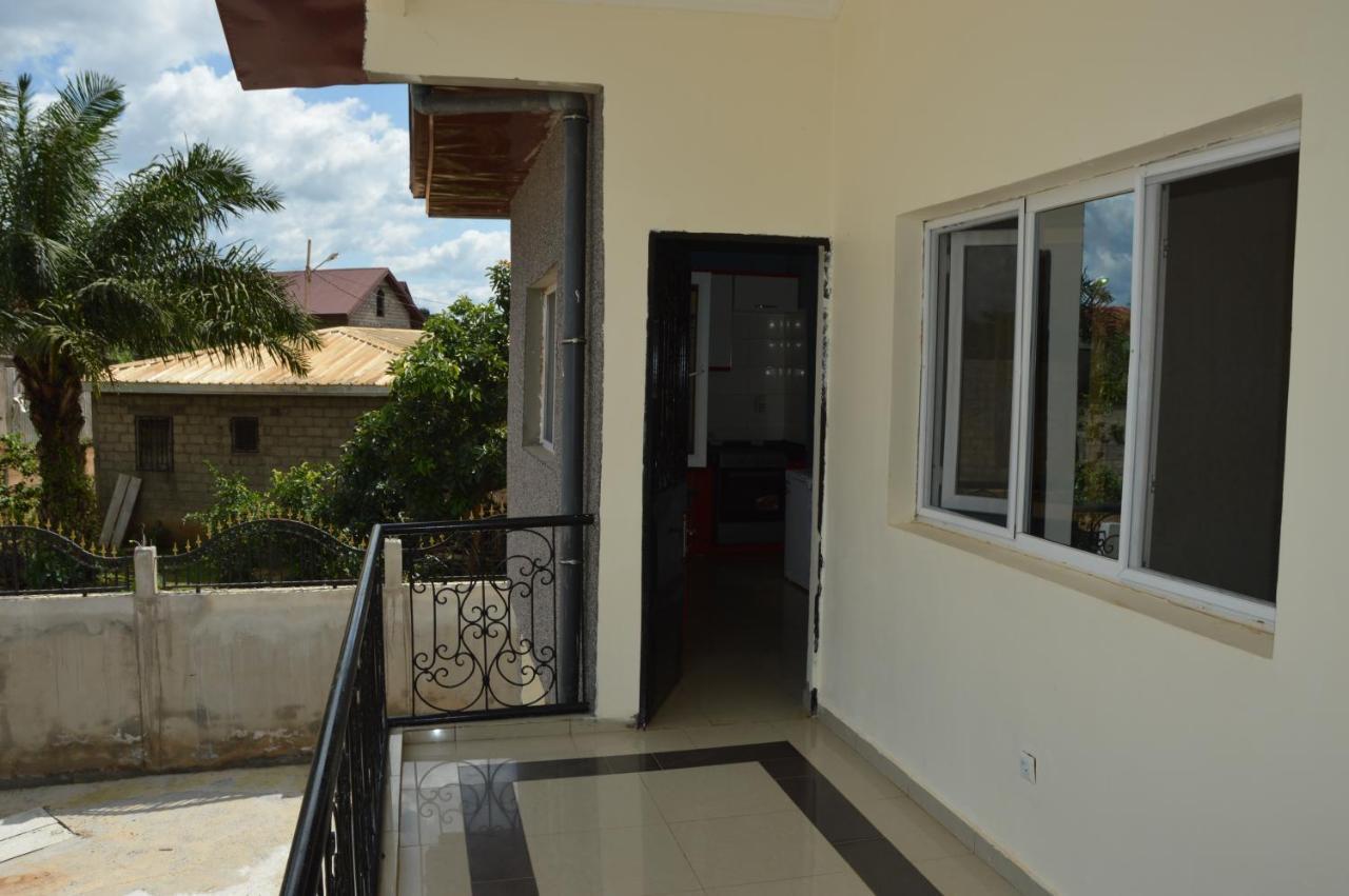 Residence Rosalie Yaoundé Exterior foto