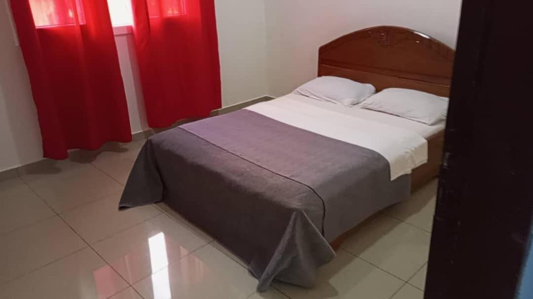 Residence Rosalie Yaoundé Quarto foto