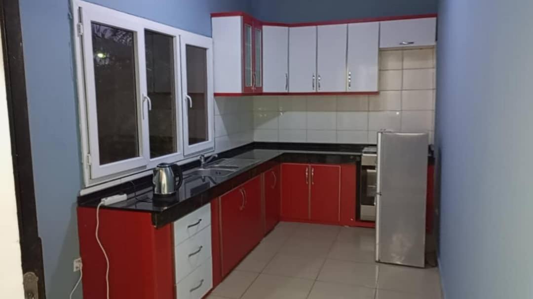 Residence Rosalie Yaoundé Quarto foto