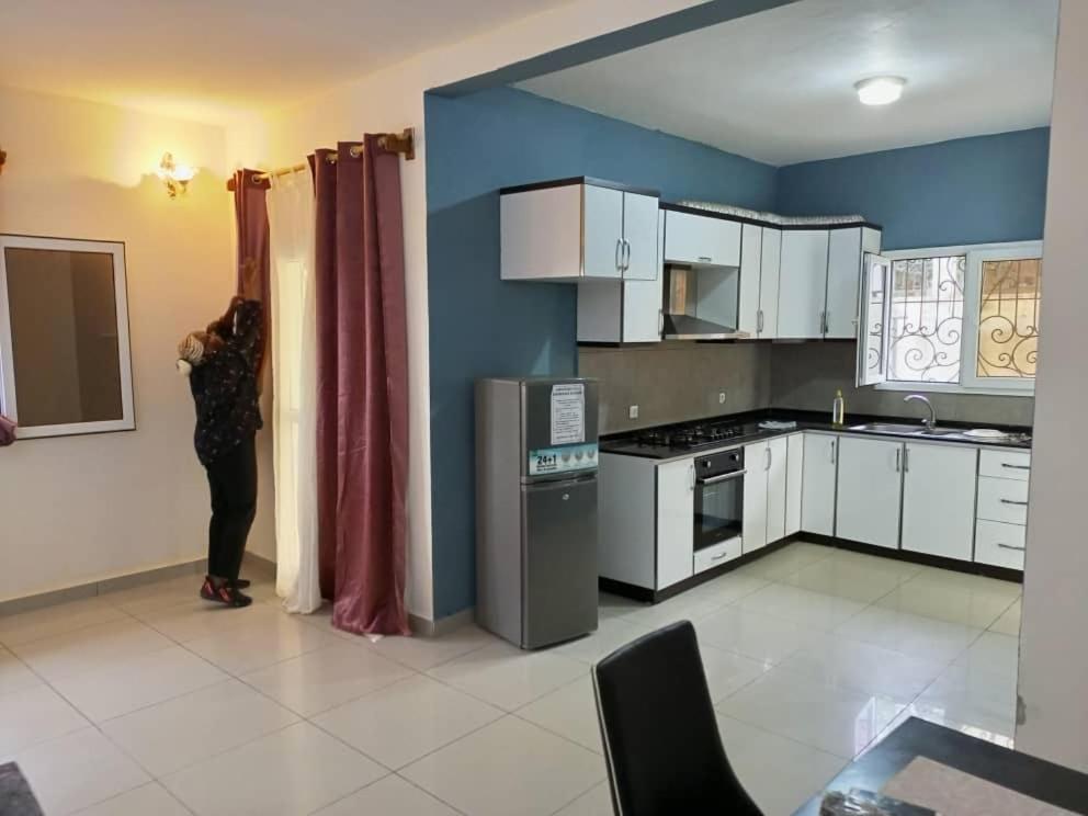 Residence Rosalie Yaoundé Quarto foto